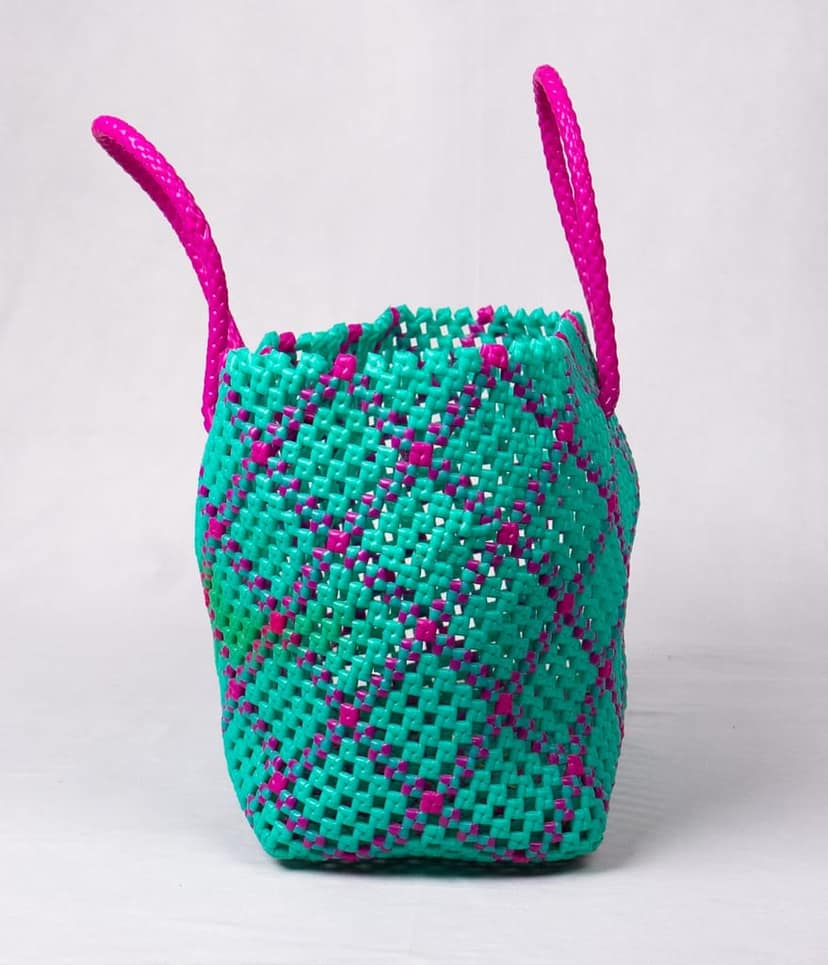 HAND MADE PLASTIC WIRE BAG view 3