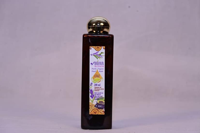 Aroma Blossom Purely Organic Sesame Oil with Bhringraj, Amla and Vattiver, 200ml