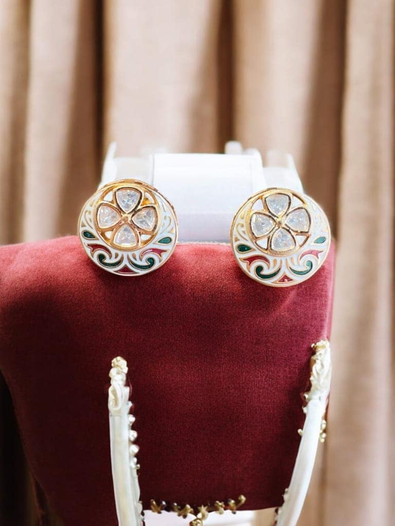 Kundan Meenakari Gold Plated Pendant Set By Dia Art Jewels view 3