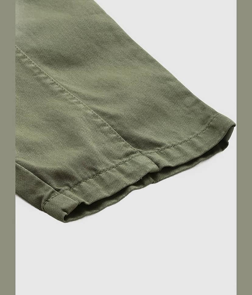 Women Olive Green Regular Fit Paneled Solid Cargo Trousers view 7