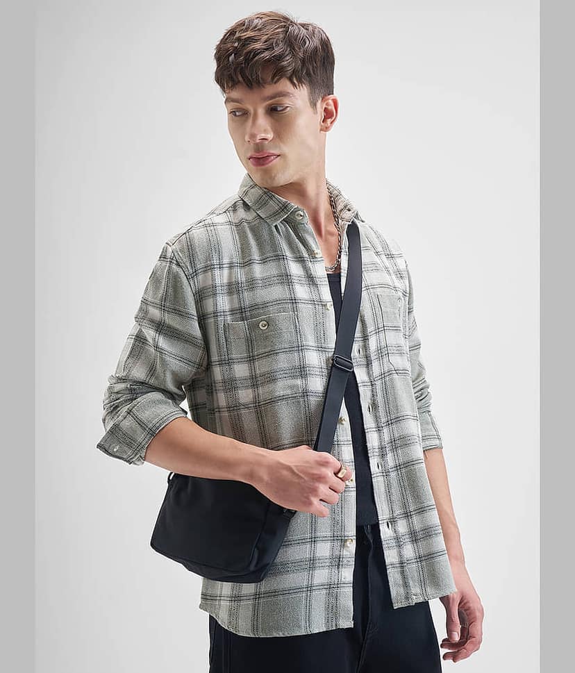 Highlander 100% Cotton Oversized Fit Checks Full Sleeves Men's Casual Shirt - Green ( Pack of 1 ) view 6