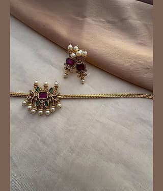 ROFARWORD Gold Brass Necklace Set ( Pack of 1 )