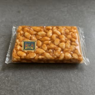 Gouri Bakul Elite's til chikki - sesame brittle