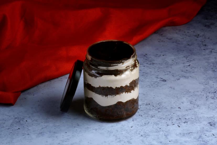 Death by chocolate jar cake