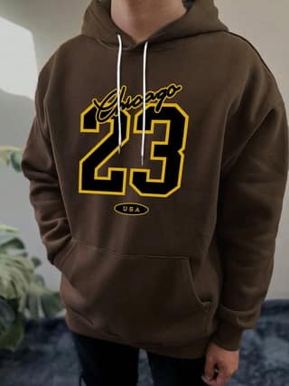 SCOTT FINCHER Men's Brown Chicago 23 USA Graphic Printed Hoodie : AA(RSHOD)BROWN_224