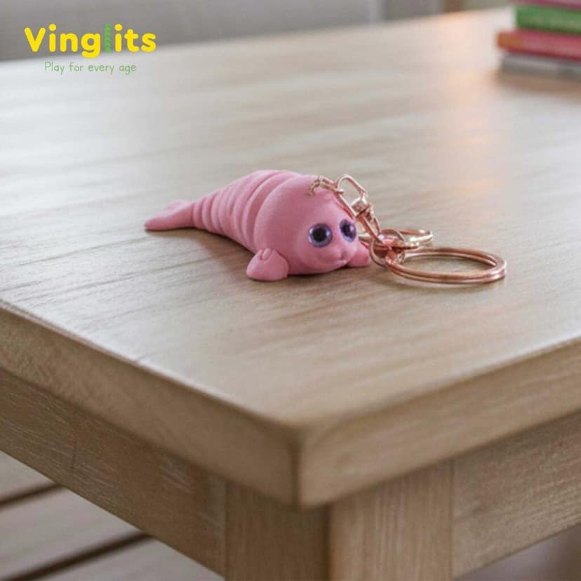 Vinglits Aqua Squad 3D Printed Keychains – Articulated Animal Toys, Pocket-Friendly Keyrings, Stress Relief Desk Toys for Kids & Adults, Collectible Accessories (Seal - Wobble)