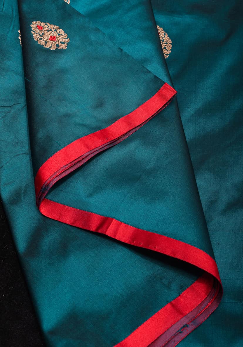 Prussian Blue Borderless Banarasi Katan Silk Saree with Meenakarai Buttas and Butti Blouse PIece | SILK MARK CERTIFIED view 4