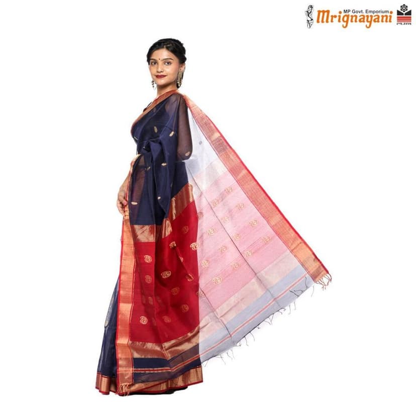 HANDLOOM MAHESHWARI SAREE WITH BLOUSE view 3