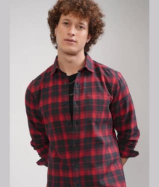 Highlander 100% Cotton Regular Fit Checks Full Sleeves Men's Casual Shirt - Multicolor ( Pack of 1 )