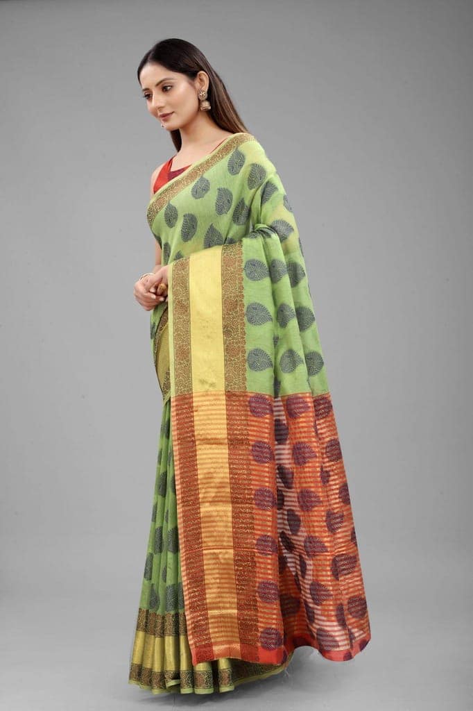 Silk Zone Women's Cotton Woven Saree With Unstiched Blouse Piece view 3
