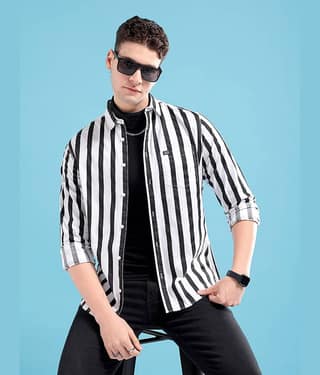 The Indian Garage Co Men Navy Blue & White Slim Fit Striped Casual Shirt