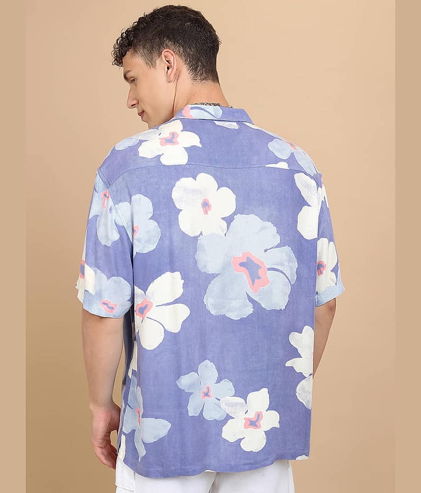 Highlander Viscose Slim Fit Printed Half Sleeves Men's Casual Shirt - Light Blue ( Pack of 1 ) view 3