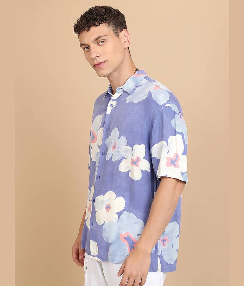 Highlander Viscose Slim Fit Printed Half Sleeves Men's Casual Shirt - Light Blue ( Pack of 1 ) view 4