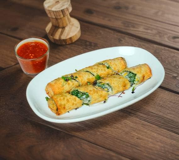 Spinach Cheese & Corn Rolls