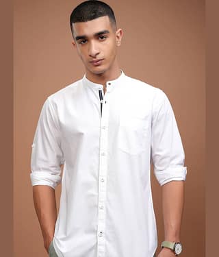 Highlander 100% Cotton Slim Fit Solids Full Sleeves Men's Casual Shirt - White ( Pack of 1 )