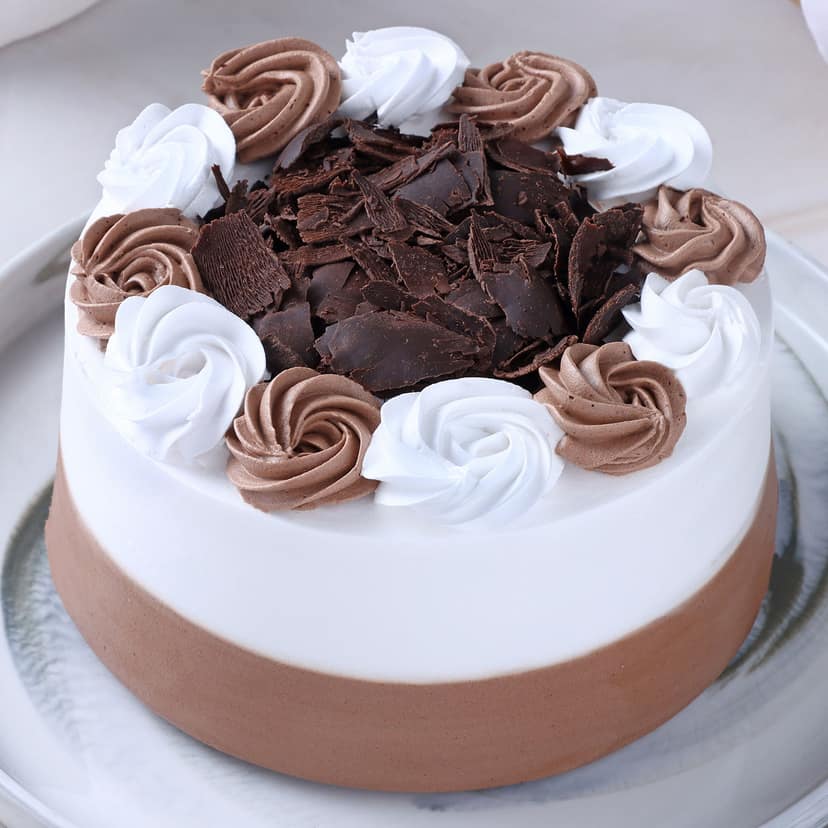 Black Forest Bento Cake 300 Gms view 4