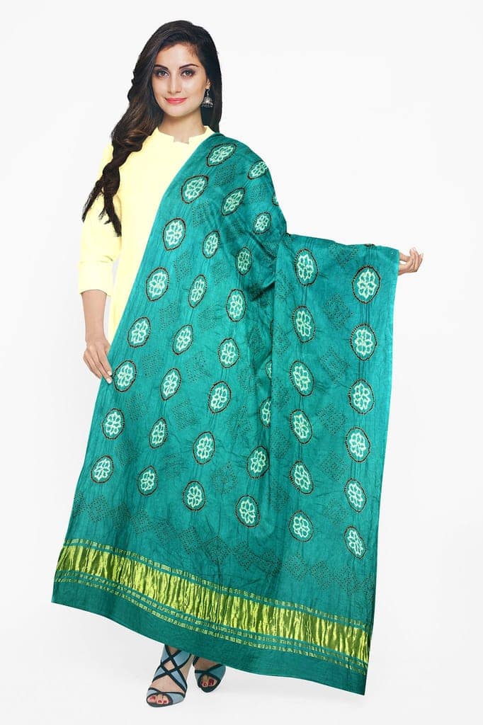 Garvi Gurjari (A Gujarat Govt Enterprise) Light Sea Green Handwoven Gaji Silk Bandhani Dupatta(GGCGBD32) view 4