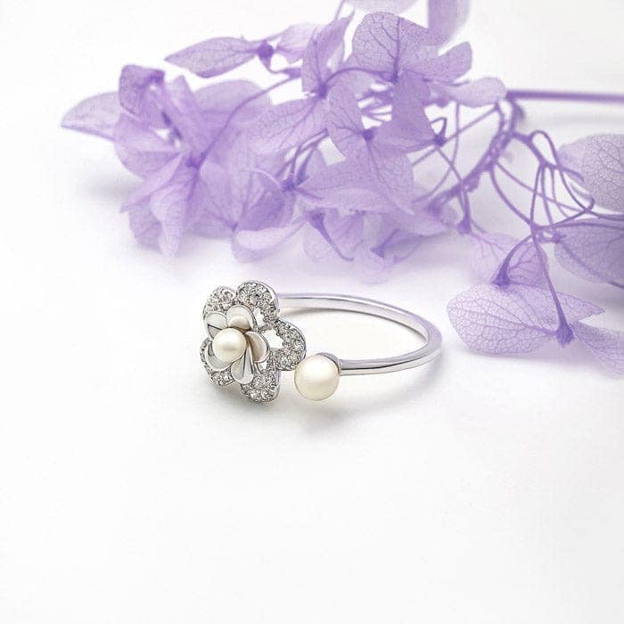 Silver Floral Pearl Ring view 3