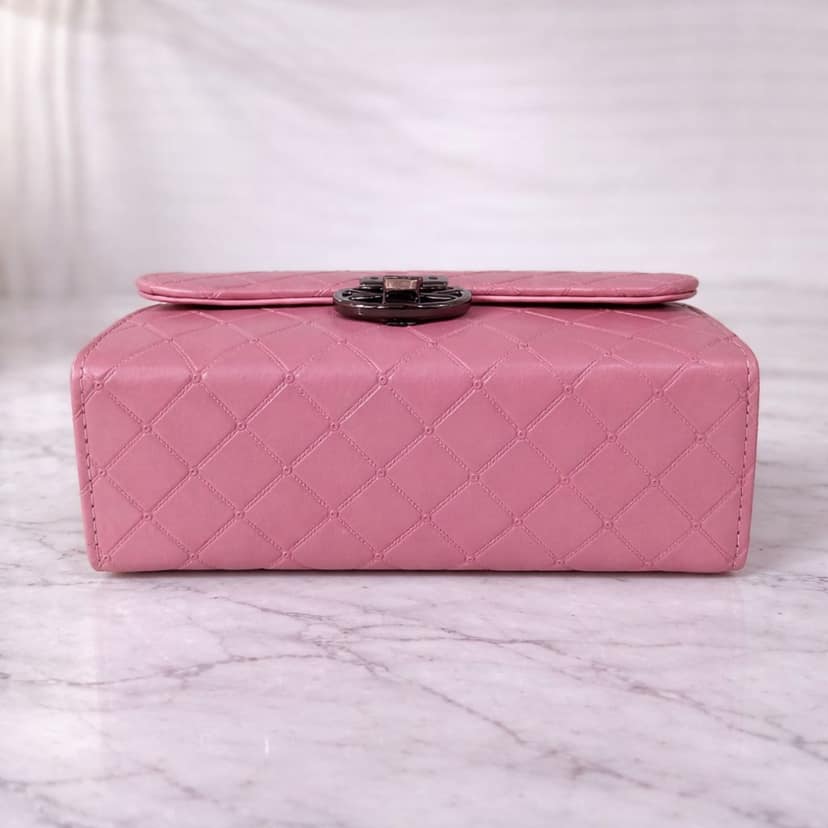 Quilted Design Sling Bag For Women | Chain Strap | Trendy Shoulder Bag view 4