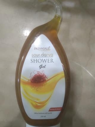 Patanjali Saundarya Shower Gel Honey & kesar