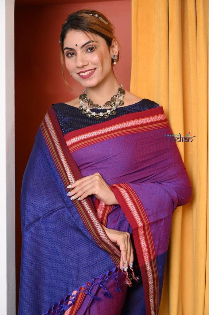 Traditional Khun Cotton Resham Saree, Dual Tone Pink-Purple view 4