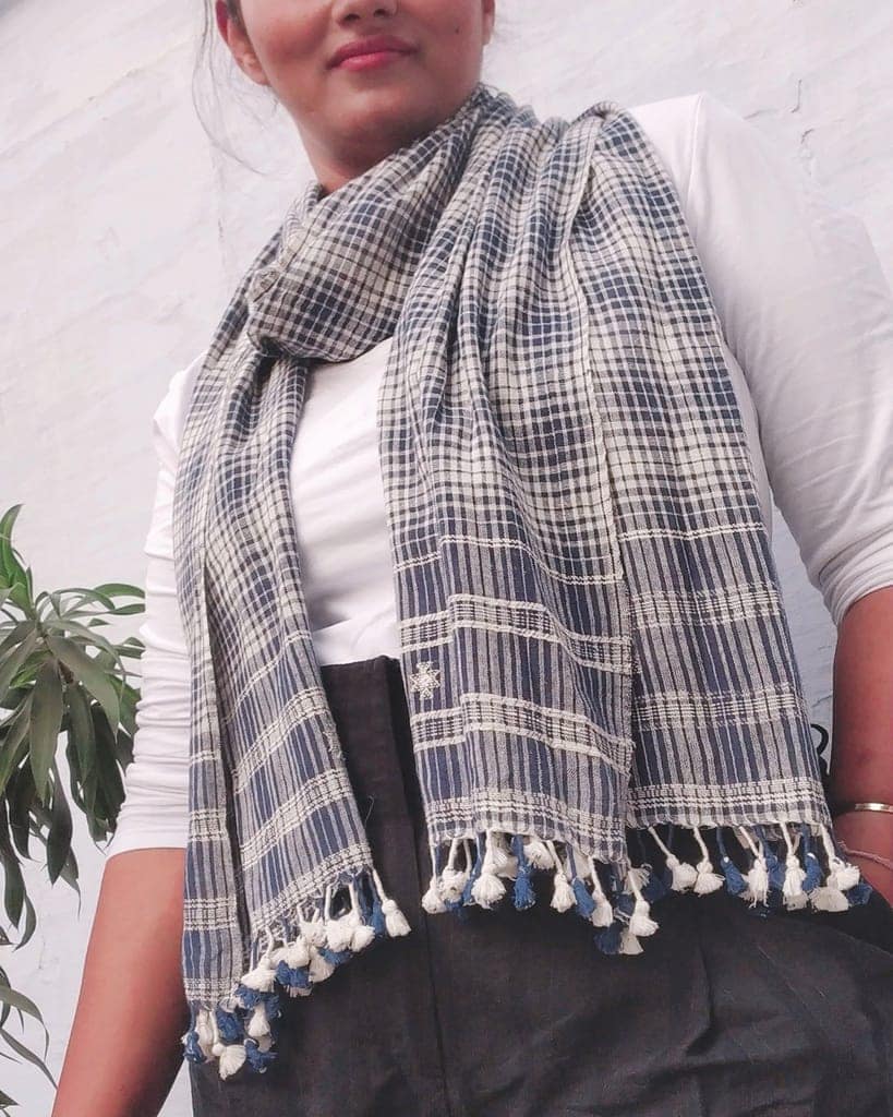 Blue and White Plaid Organic Handloom Cotton Stole view 3