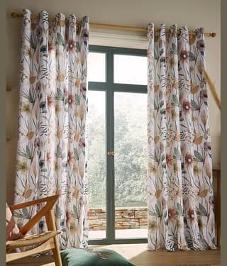 V21 decod Graphic Room Darkening Eyelet Curtain 9 ft ( Pack of 1 ) - White