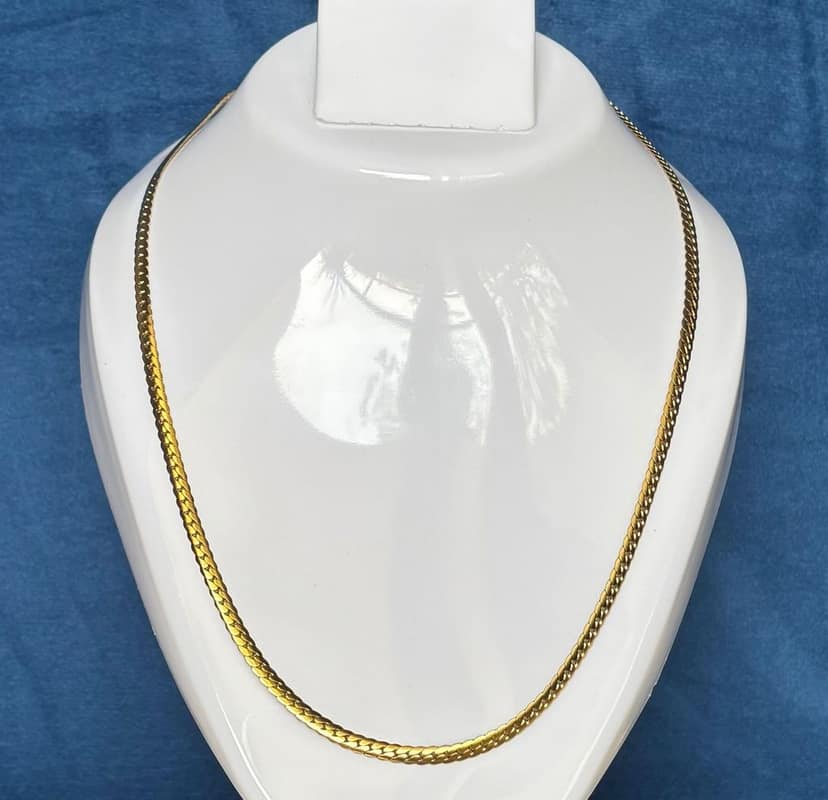 Elegant Gold Plated Anti Tarnish Chain Necklace for Men & Women