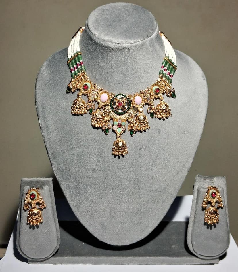 NECKLACE RAJ