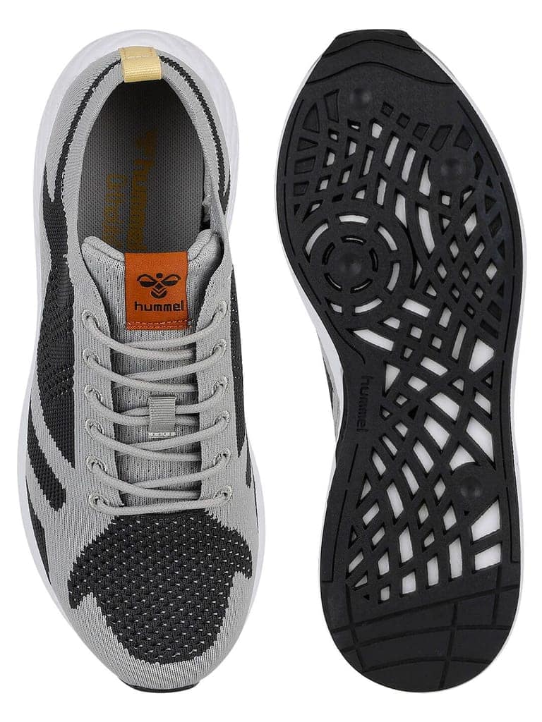 Edmonton Legend Seamless Men Grey Training Shoes view 4