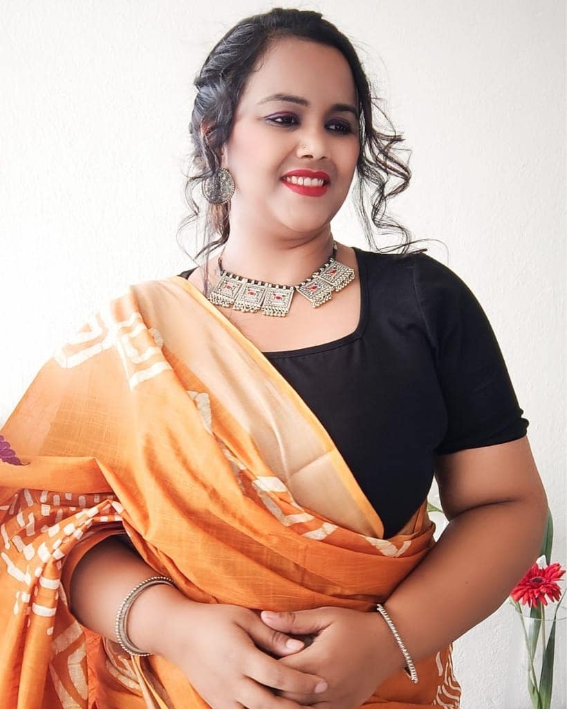 Slub Linen Batik Print Saree Mustard Yellow Color with running blouse-3026 view 2