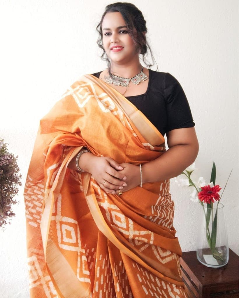 Slub Linen Batik Print Saree Mustard Yellow Color with running blouse-3026 view 7