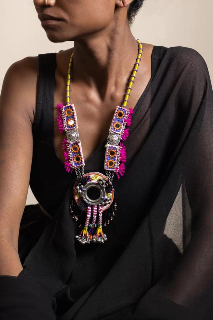Dhaandhdu Neckpiece