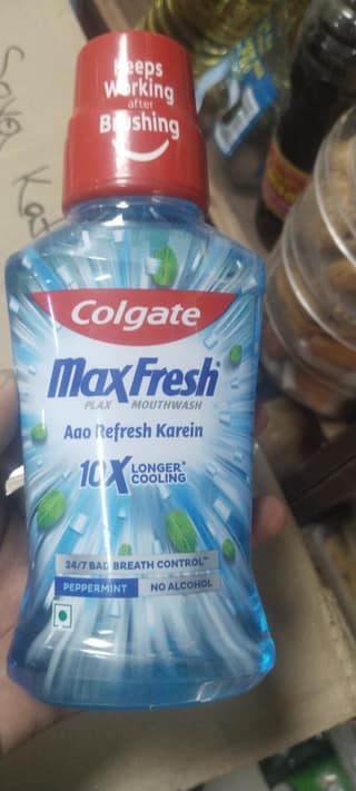 Colgate Max Fresh mouthwash Peppermint