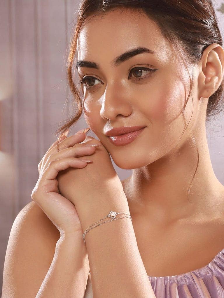 925 Sterling Silver Zircon & Pearl Embellished Floral Layered Wraparound AdjustableBracelet view 5