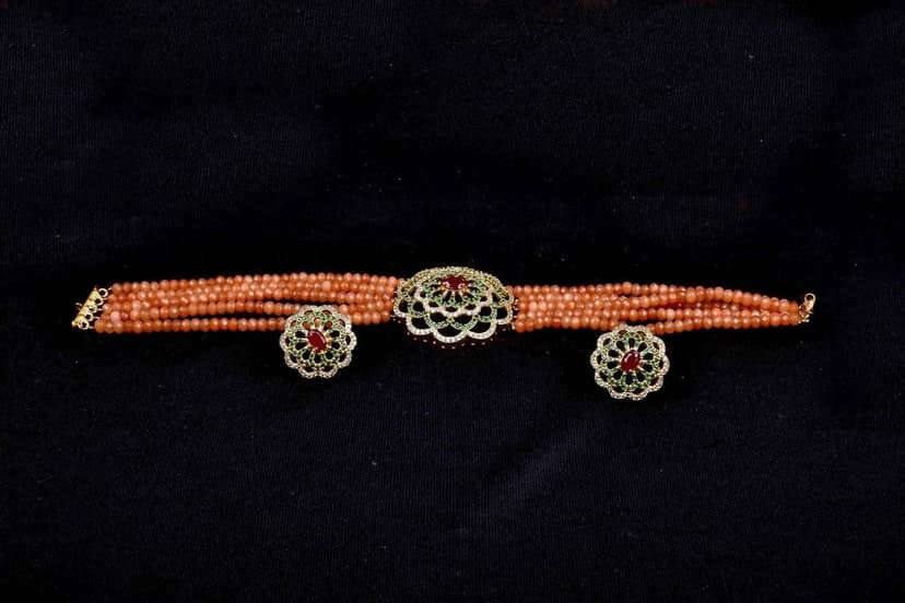 CHOKER NECKLACE
