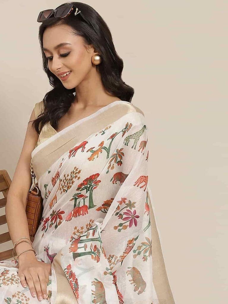 Women's Coral White Zari Woven Digital Print Design With Unstiched Blouse Piece