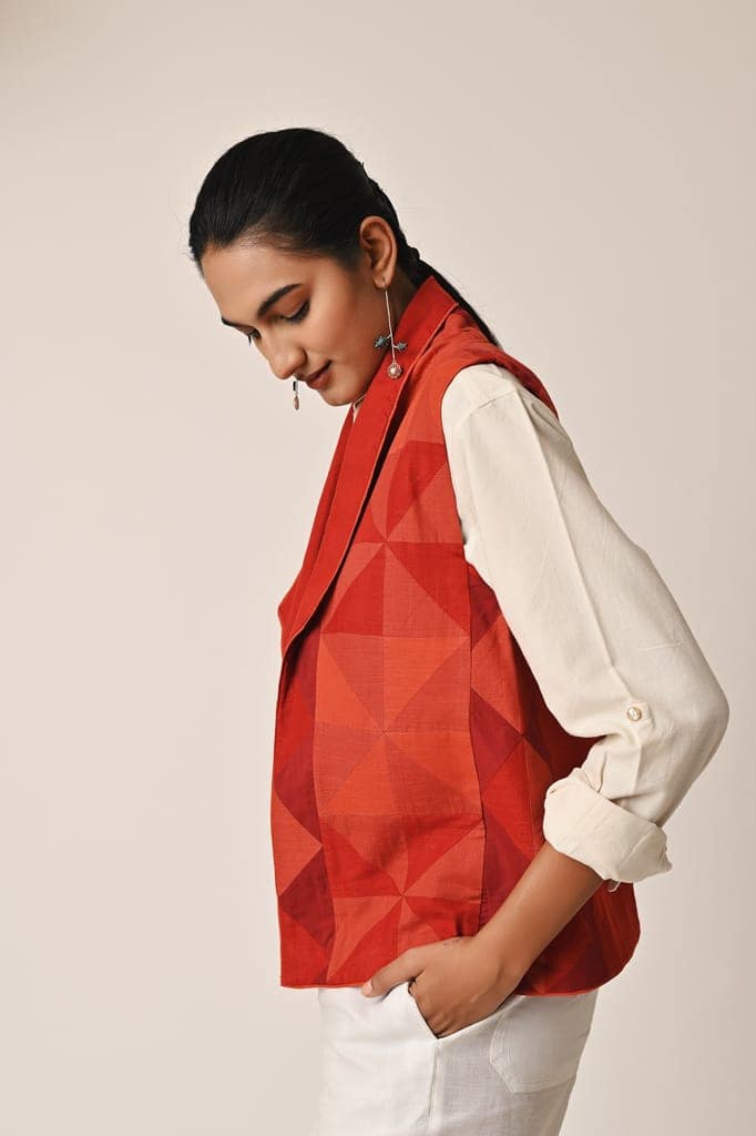 Rishta Sleeveless Red Ralli Jacket view 6