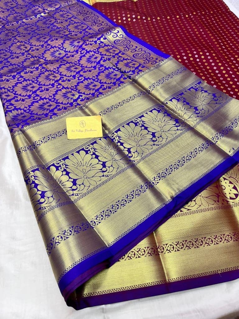 Maroon Color Long Border Saree with Gold Zari work Contrast Pallu and Plain Bordered Blouse view 5