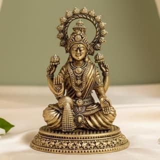 Sukh Sehaj Goddess Maha Lakshmi Murti| Laxmi Murti| Brass Murti | Handcrafted, Antique Finish, 2.7 Inch, for Home Temple, Decor, Pooja Ritual and Gifting