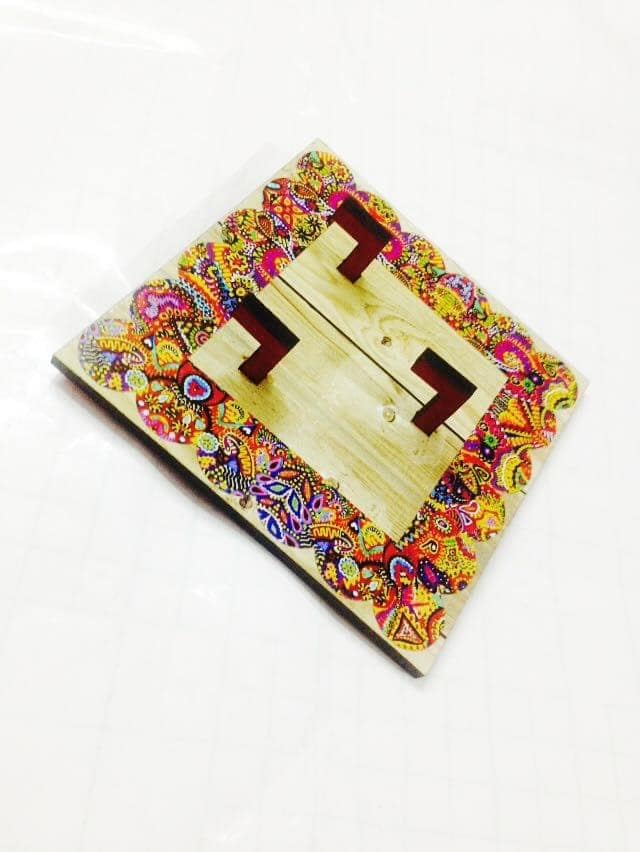 Key Holders - Square Wooden Base With When colors speak Artwork Frame