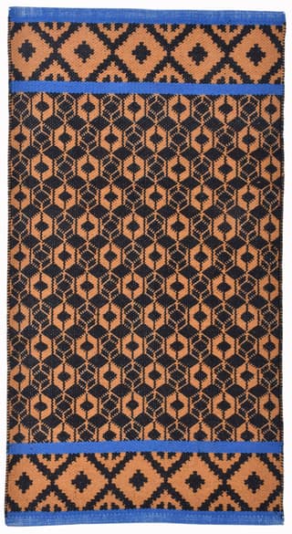 Lula Made from 100% cotton for a soft and breathable texture.