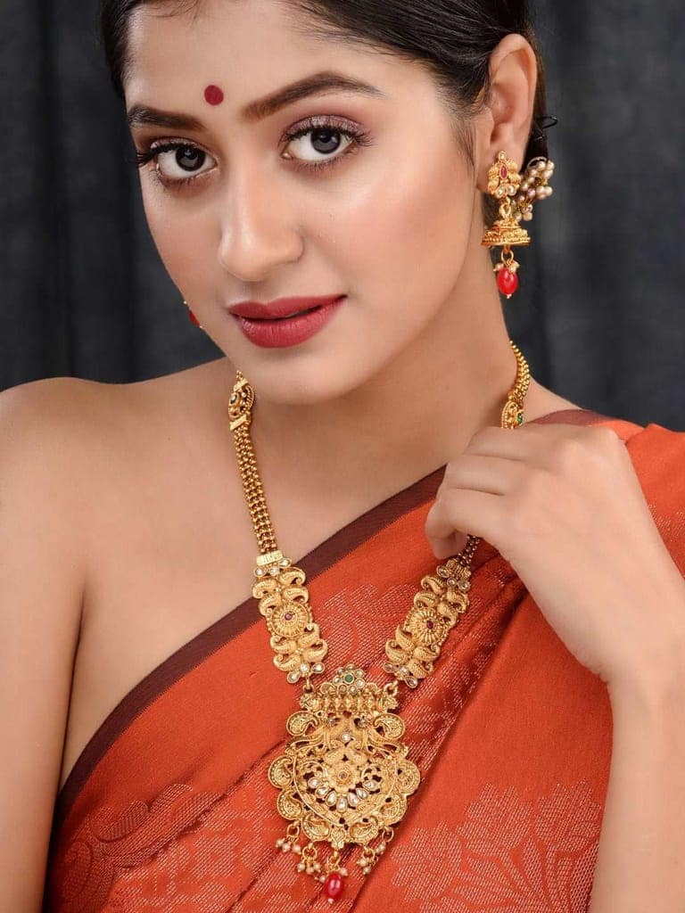 Gold Plated Red & Green stone studded Peacock Temple Design long Necklace Jewellerey Set view 4