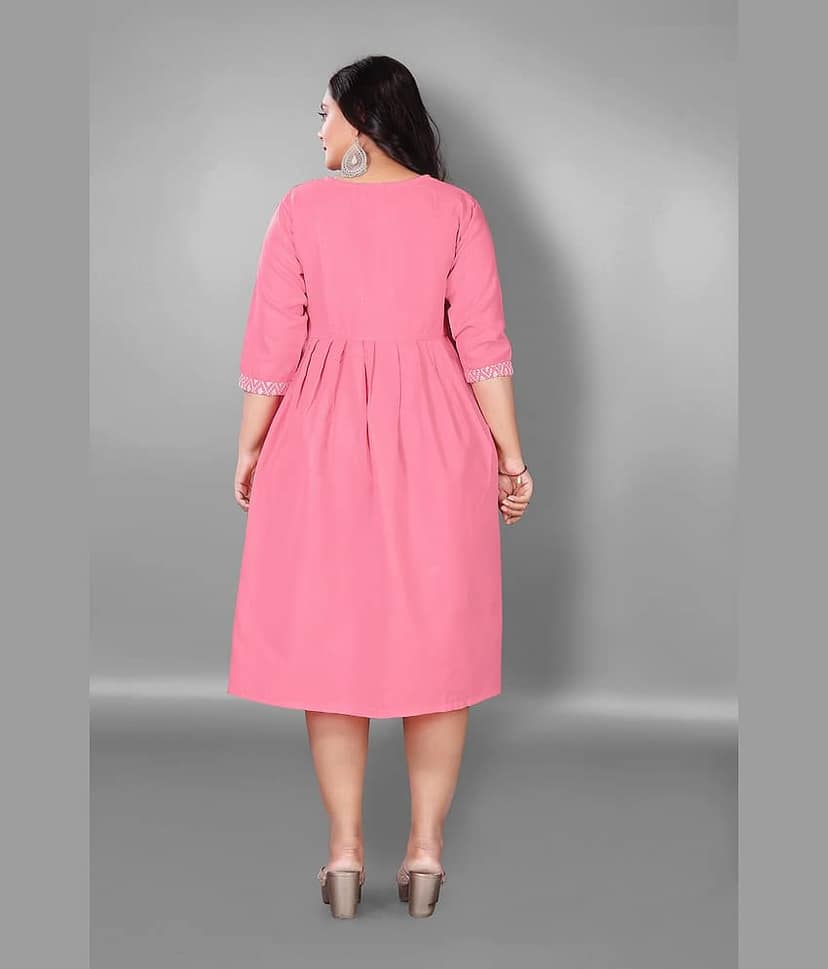 Hetsa Women Cotton Blend Embroidered Anarkali Kurti ( Pink ) view 2