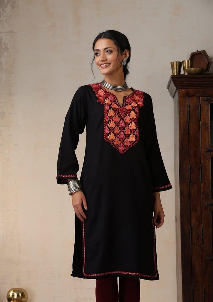 HOC Crafts Aari Embroidered Woollen Solid Women's Long Kurta - Black view 5