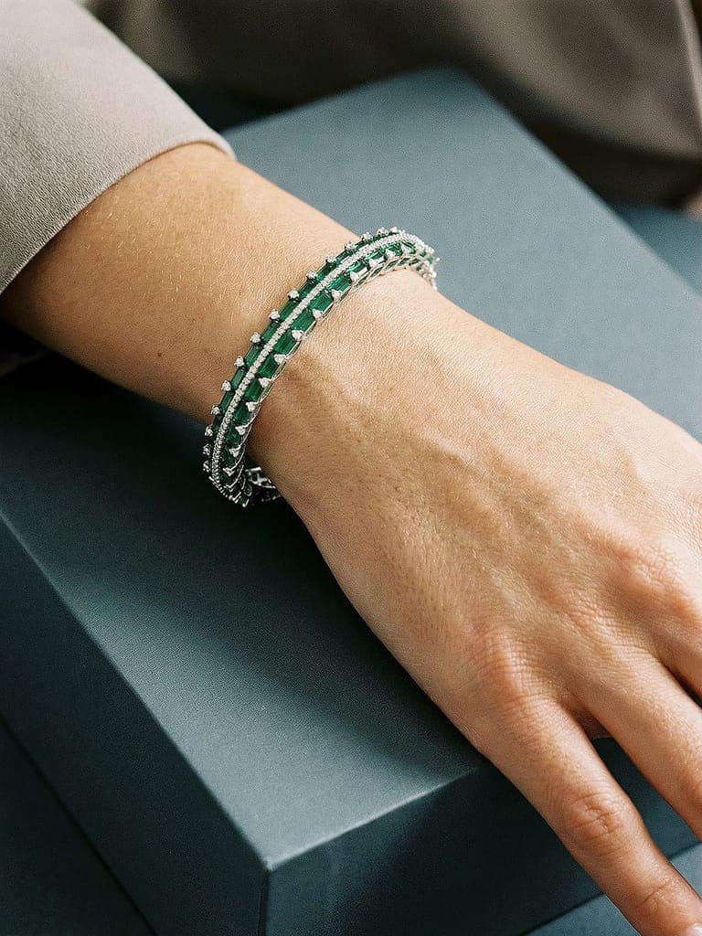Silver Plated Emeral Green AD Zircon Statement Minimal Bridal Bangle Bracelet view 4
