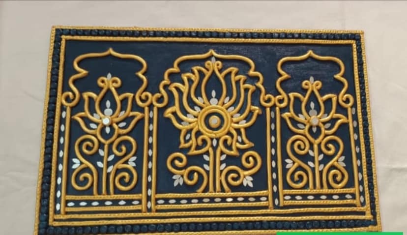.Square Wall Panel