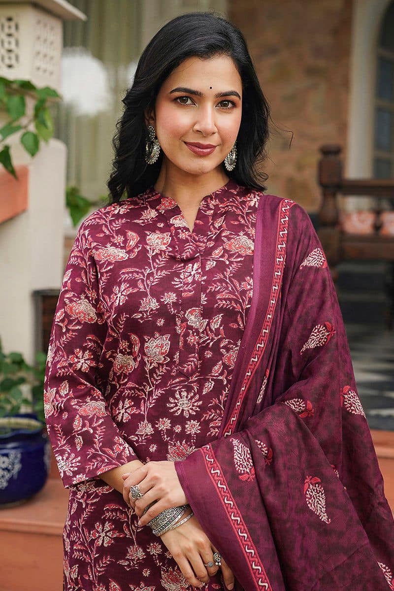 Maroon Rayon Blend Floral Printed Straight Suit Set view 2