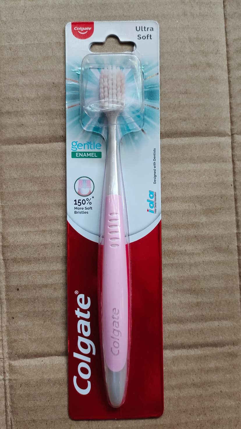 Colgate Toothbrush - Ultra soft gentle enamel 150 % more soft bristles