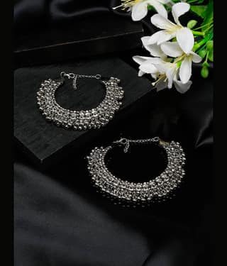 YOUBELLA Silver Anklets ( Pack of 1 )